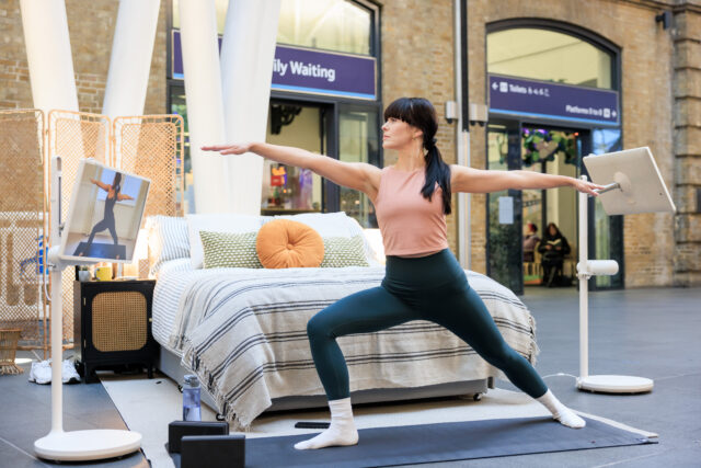 StanbyMe UK Launch yoga at kings cross for LG