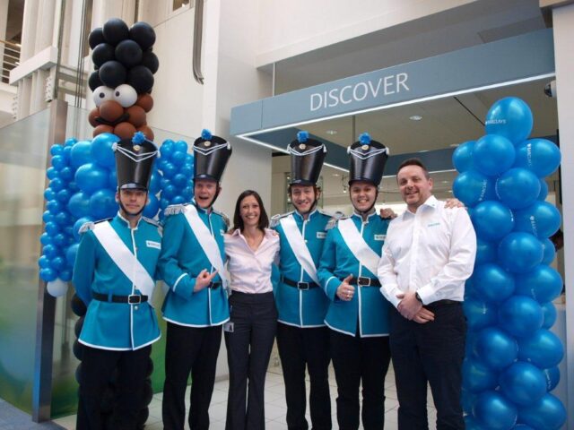 Guards and Barclays staff pose together